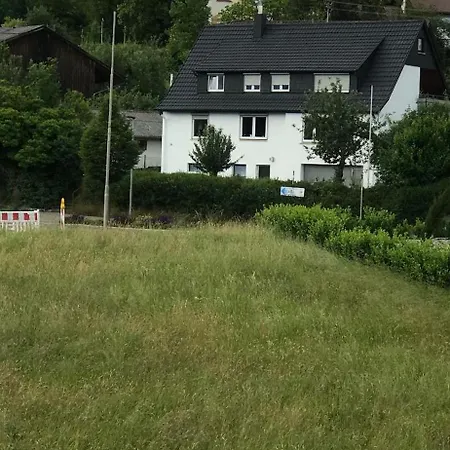 Ruhige Drei Apartment Birlenbach